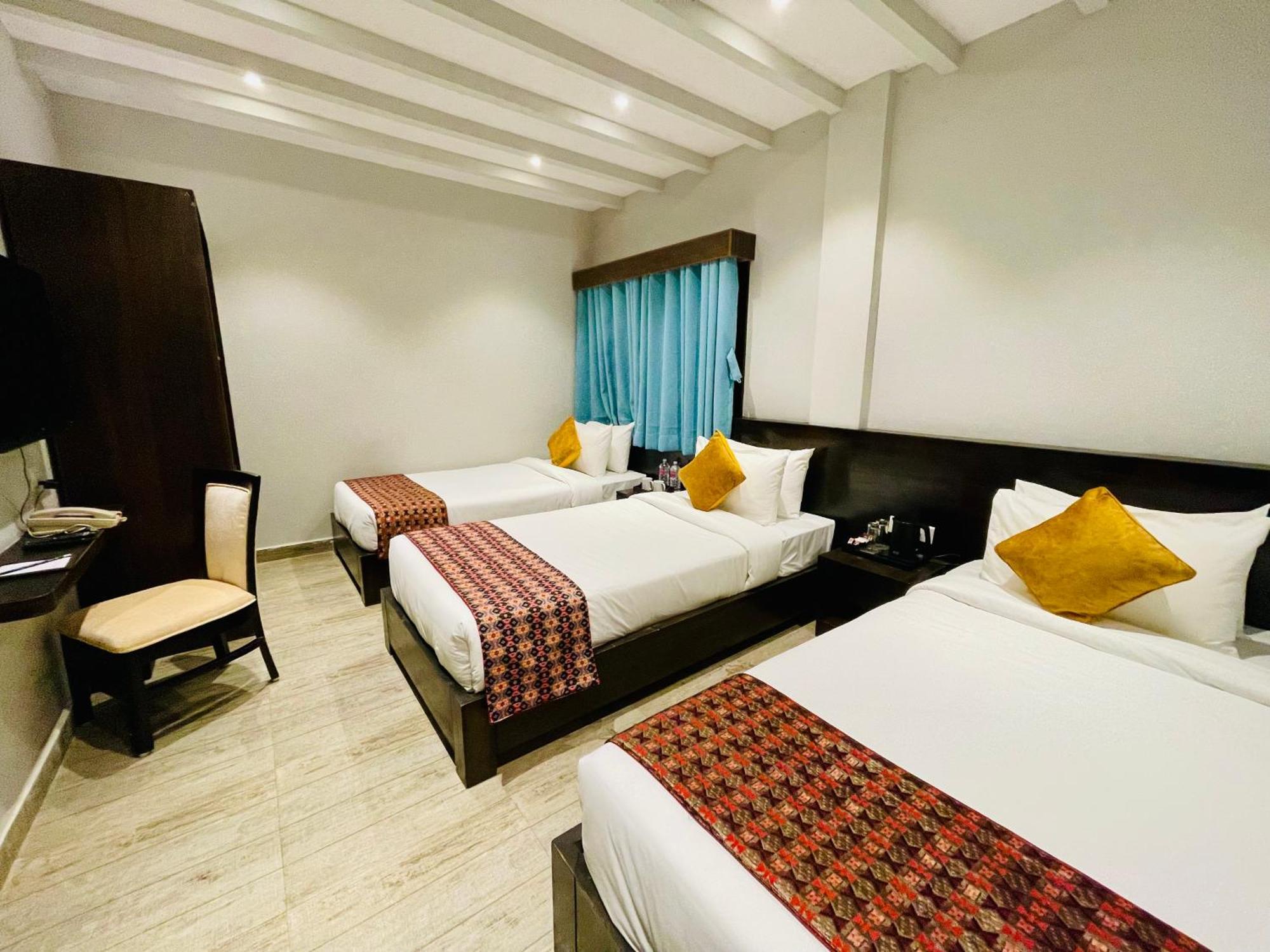 Regenta Resort & Spa By Riverside, Chitwan Exterior foto